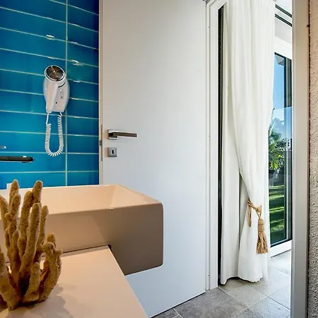 Capoblu 3* 풀라